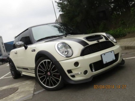 FRONT BUMPER